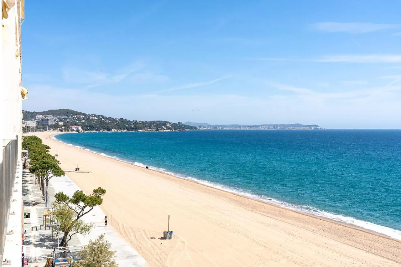 Apartment Hauzify I Apartaments Palace Platja d'Aro Spain